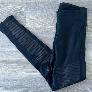 Electric Yoga Faux Leather Detail Leggings